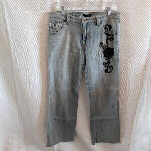 Venus Women's Y2K Blue Jeans Black beaded floral embroidery Size 14 Low rise